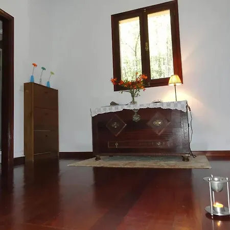 Welcoming House In Santa Cruz With Garden Of 269 M² 圣克鲁斯