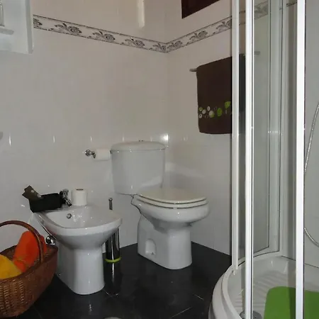 Welcoming House In Santa Cruz With Garden Of 269 M²