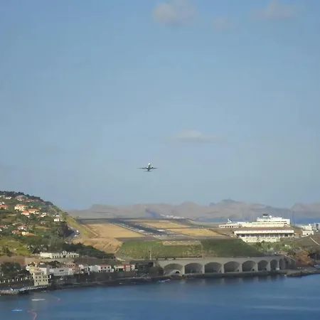 Welcoming House In Santa Cruz With Garden Of 269 M²