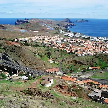 Welcoming House In Santa Cruz With Garden Of 269 M²