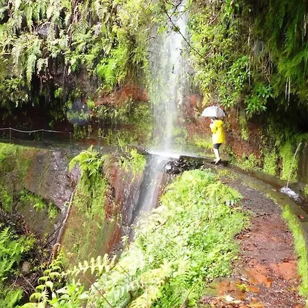 بيت للعطل Welcoming House In Santa Cruz With Garden Of 269 M² 4*