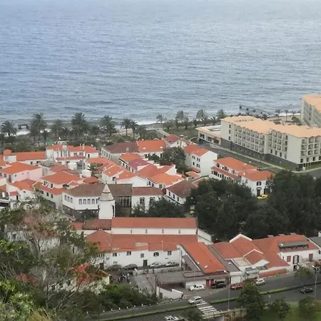 Welcoming House In With Garden Of 269 M² Feriehus Santa Cruz (Madeira)