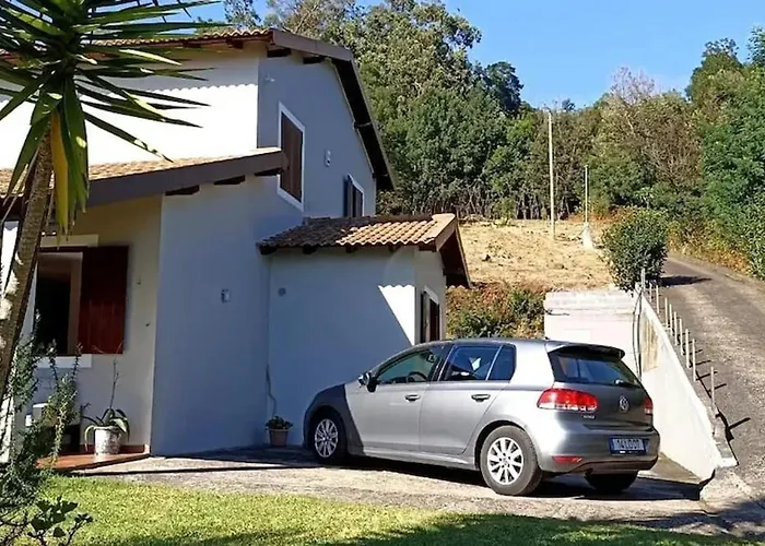 Welcoming House In Santa Cruz With Garden Of 269 M² 4* Санта-Крус