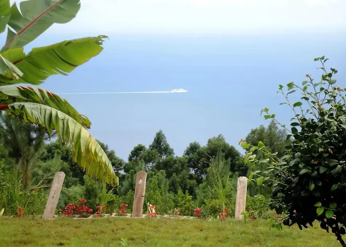 Welcoming House In Santa Cruz With Garden Of 269 M² Дом отдыха Санта-Крус