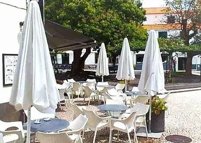 Welcoming House In Santa Cruz With Garden Of 269 M² Дом отдыха