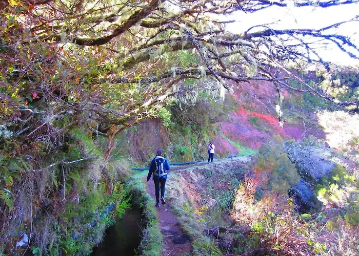 Welcoming House In Santa Cruz With Garden Of 269 M² Дом отдыха