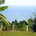Welcoming House In With Garden Of 269 M² 펜션 산타 크루즈