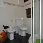 Welcoming House In With Garden Of 269 M²
