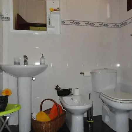 Welcoming House In Santa Cruz With Garden Of 269 M²