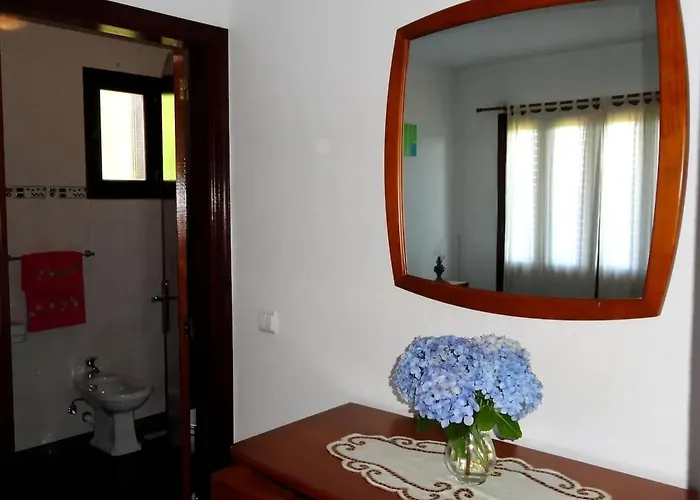 Tatil Evi Welcoming House In Santa Cruz With Garden Of 269 M² Santa Cruz (Madeira)