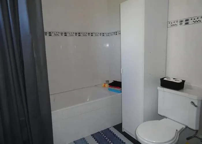 Tatil Evi Welcoming House In Santa Cruz With Garden Of 269 M² Santa Cruz (Madeira)