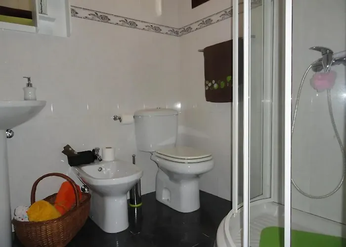 Welcoming House In Santa Cruz With Garden Of 269 M²