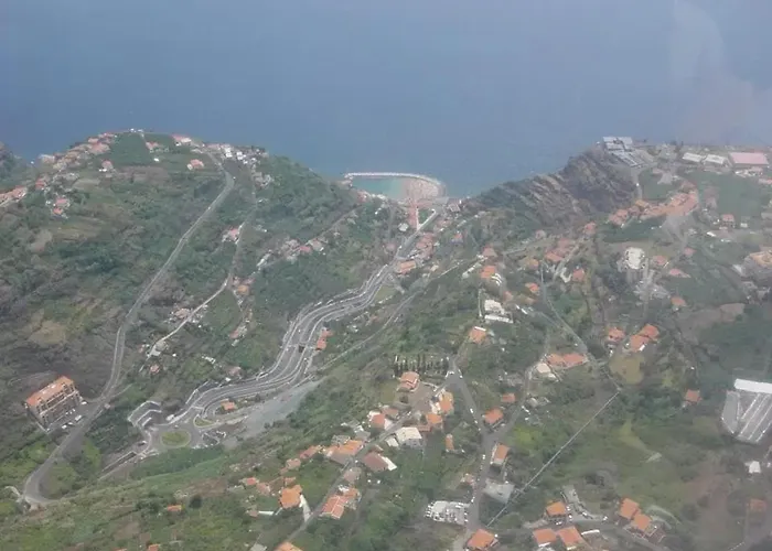 Tatil Evi Welcoming House In Santa Cruz With Garden Of 269 M² Santa Cruz (Madeira)