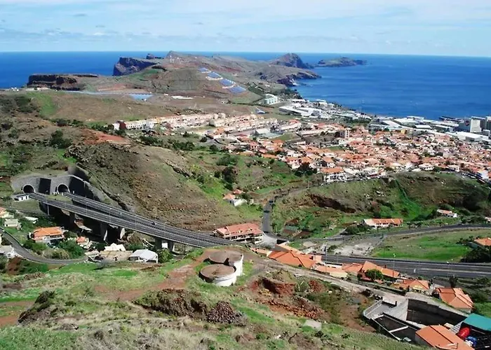 Welcoming House In Santa Cruz With Garden Of 269 M²