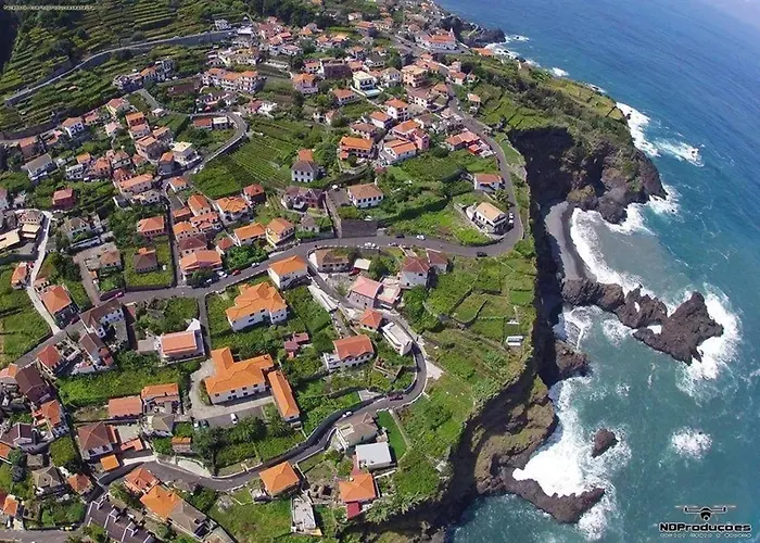 Tatil Evi Welcoming House In Santa Cruz With Garden Of 269 M² *